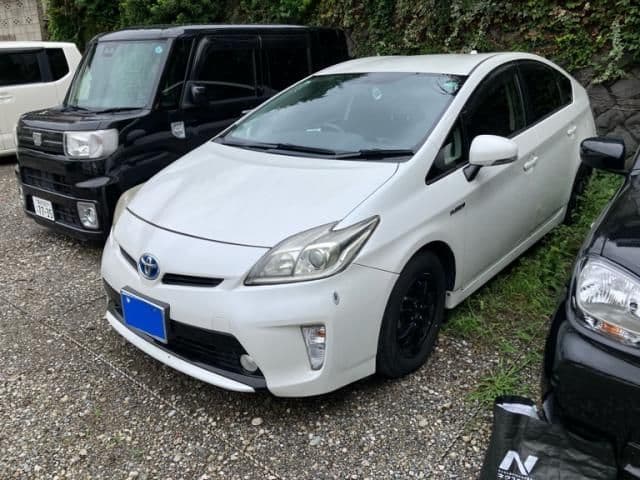Car thumbnail 2