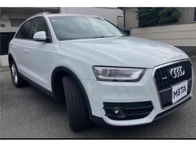 AUDI AUDI Q3