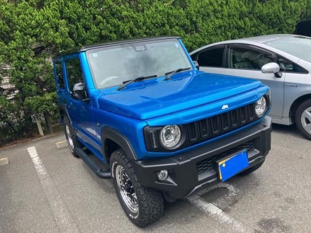 Car thumbnail 3