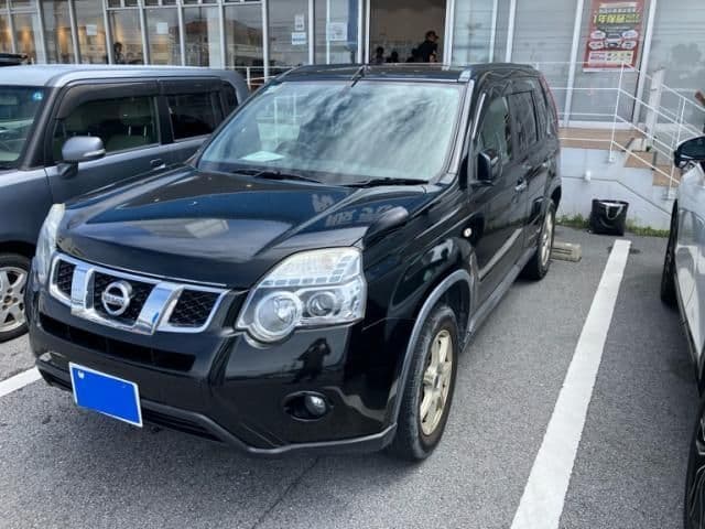 NISSAN