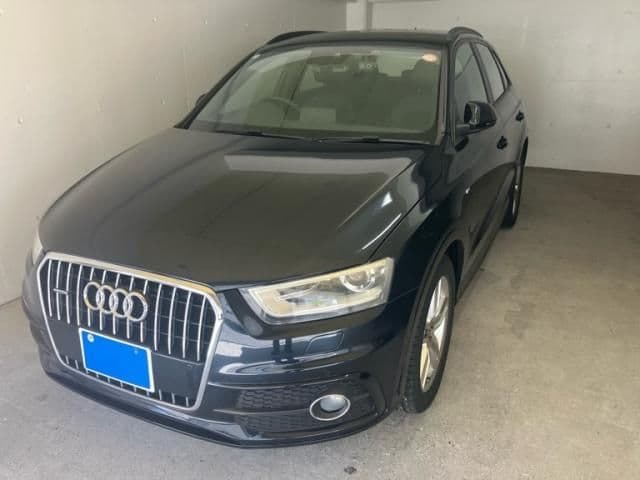 AUDI AUDI Q3