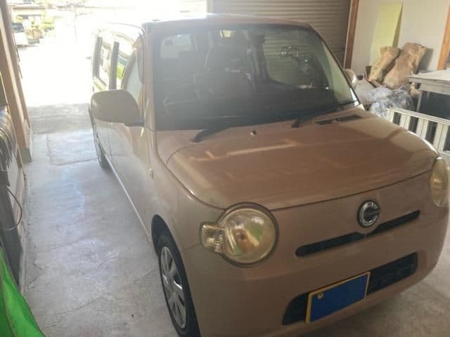 Car thumbnail 3