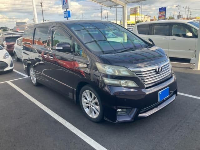 TOYOTA VELLFIRE