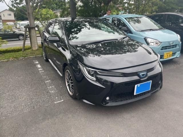 TOYOTA COROLLA TOURING HYBRID