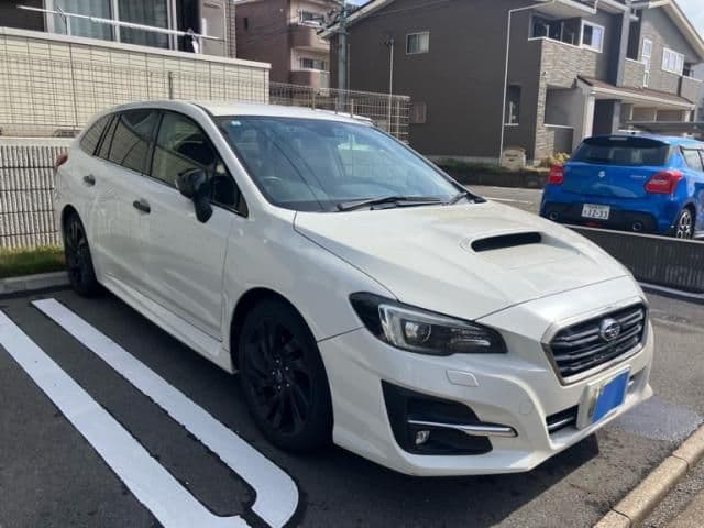 Car thumbnail 3