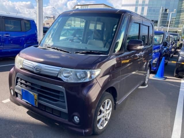 DAIHATSU TANTO CUSTOM