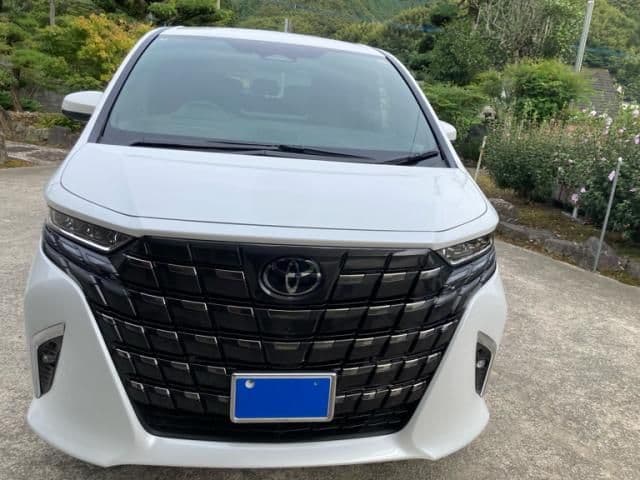 TOYOTA ALPHARD