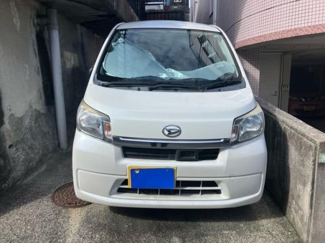 Car thumbnail 2