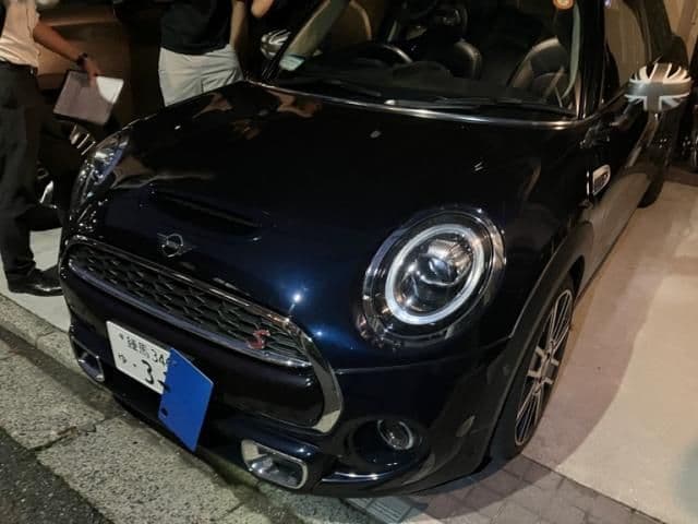 Car thumbnail 2