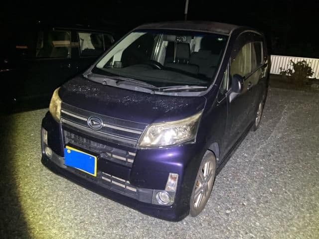 DAIHATSU MOVE CUSTOM