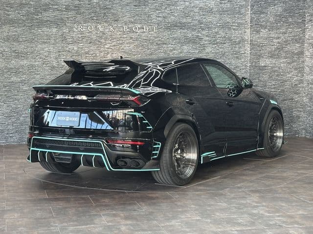 Car thumbnail 3