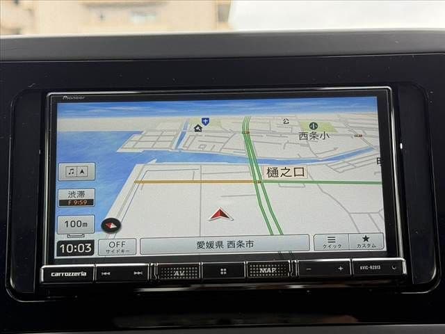Car thumbnail 3