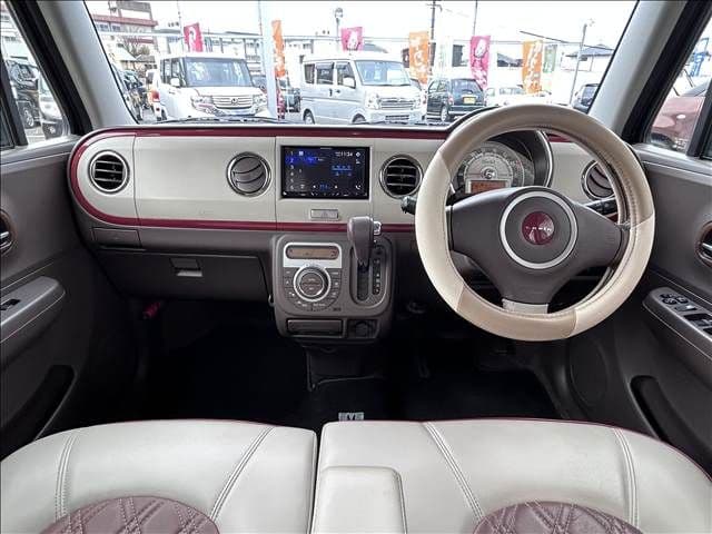 Car thumbnail 4