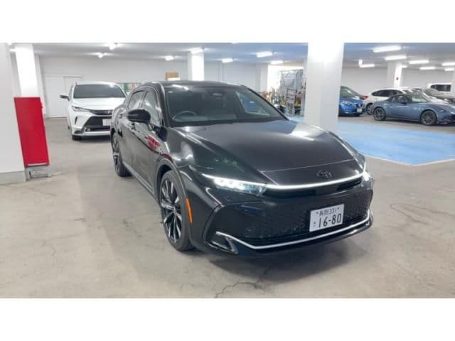 TOYOTA CROWN CROSSOVER