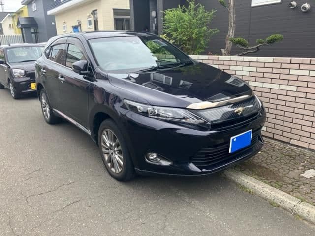 TOYOTA HARRIER 4WD