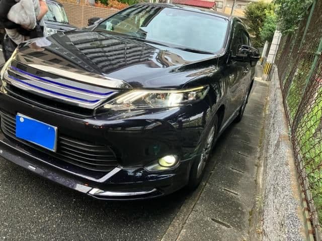 TOYOTA HARRIER 4WD