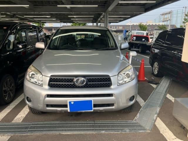 TOYOTA RAV4 4WD