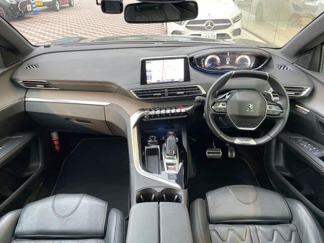PEUGEOT