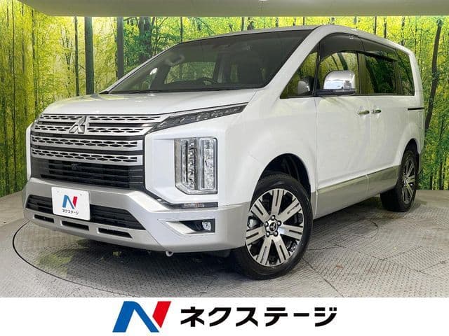 MITSUBISHI DELICA D:5 4WD