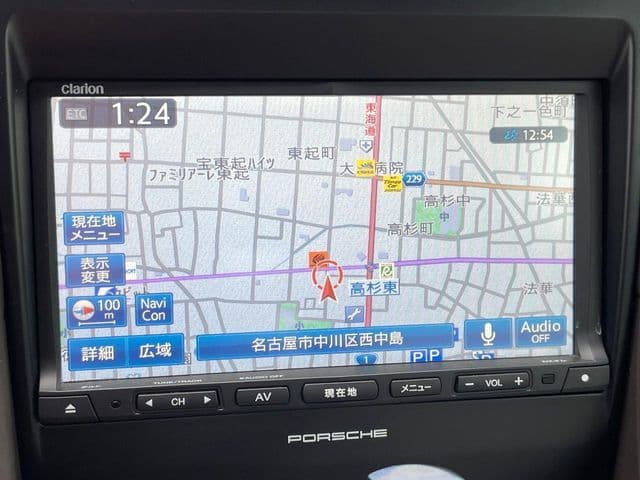 Car thumbnail 4