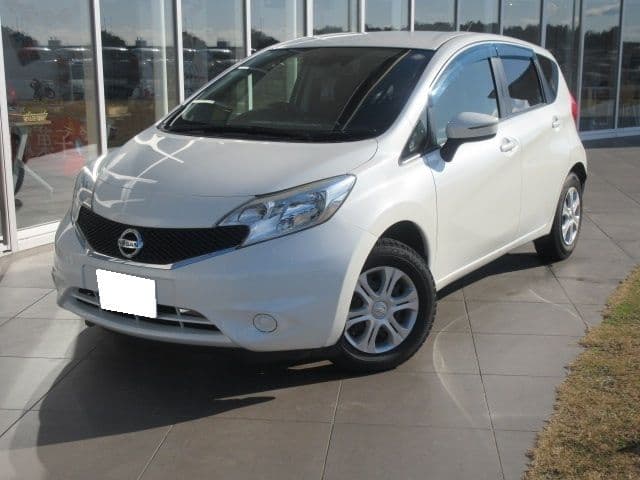 NISSAN