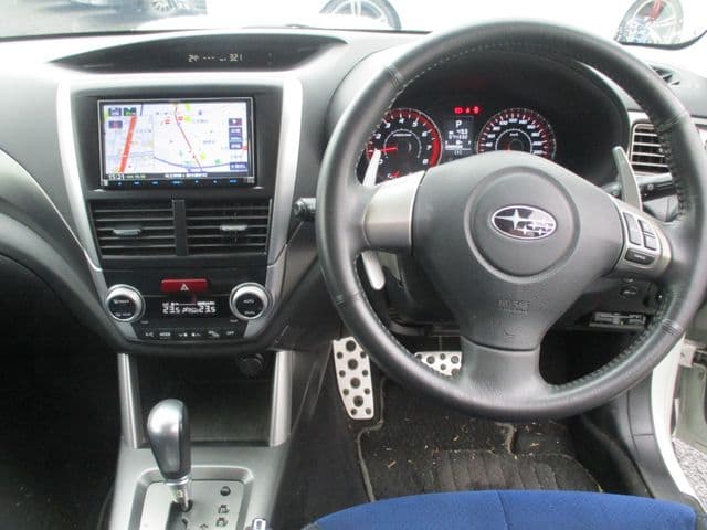 Car thumbnail 2