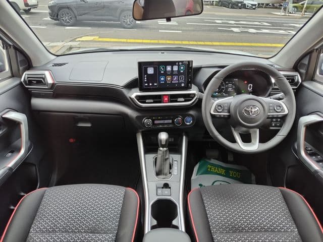 Car thumbnail 3