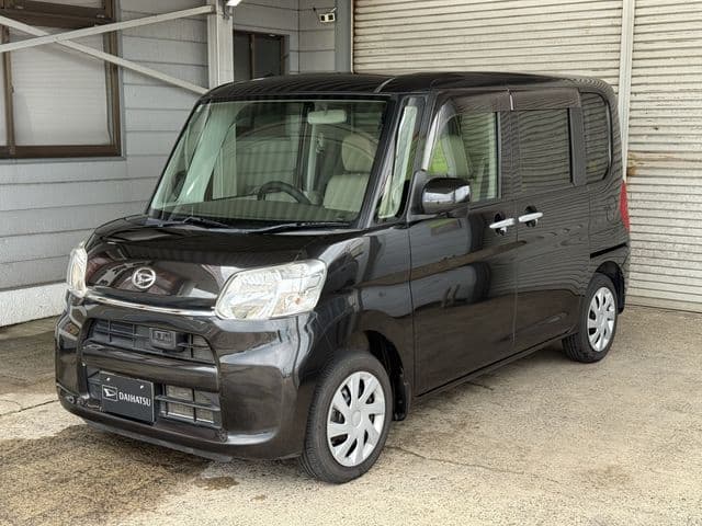 DAIHATSU TANTO 4WD
