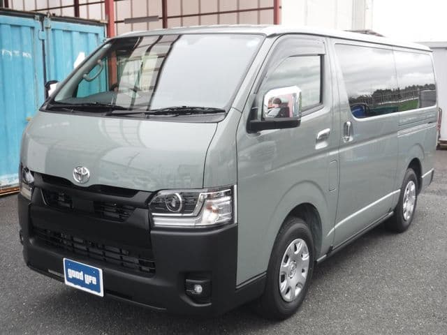 TOYOTA HIACE van 2WD