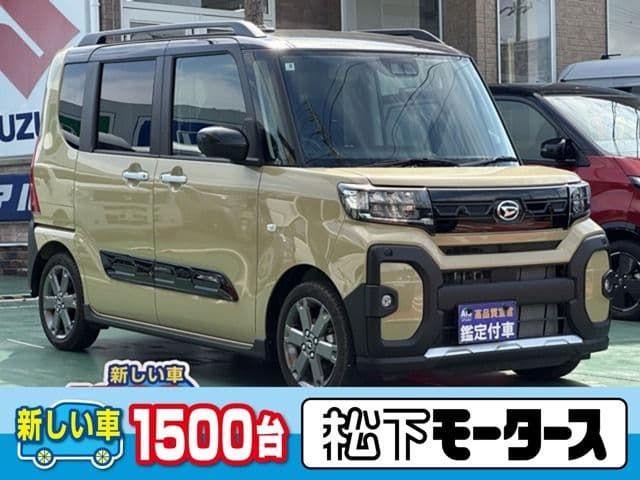 DAIHATSU TANTO FAN CROSS