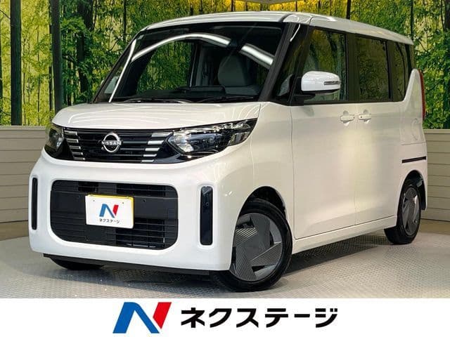 NISSAN ROOX