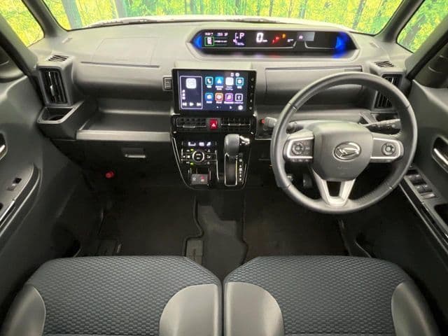 Car thumbnail 3