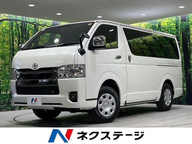 TOYOTA HIACE van 4WD