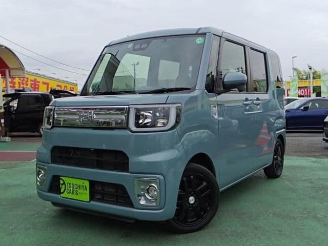 DAIHATSU WAKE