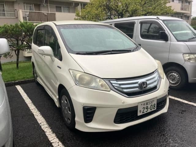 HONDA FREED HYBRID