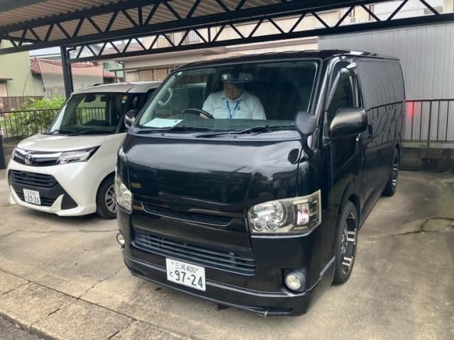 TOYOTA HIACE van 2WD