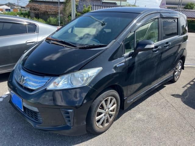 HONDA FREED HYBRID