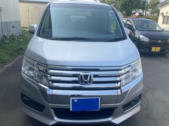 HONDA STEPWAGON SPADA 4WD