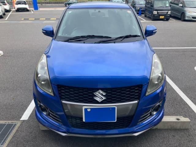 Car image 1
