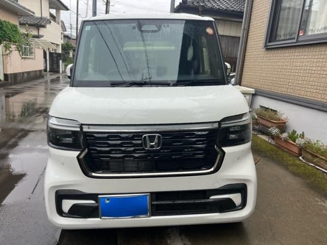 HONDA N BOX CUSTOM