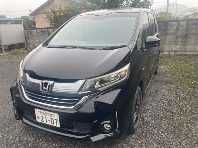 HONDA FREED HYBRID