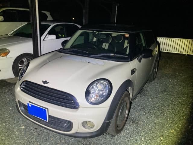 Car thumbnail 2