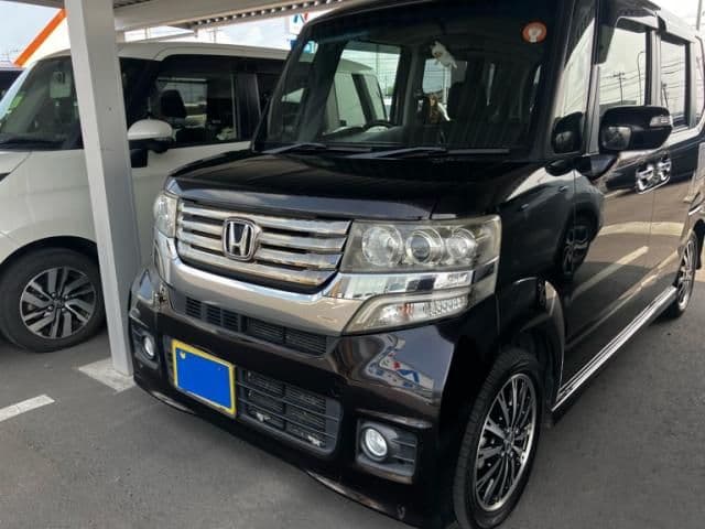 Car image 1