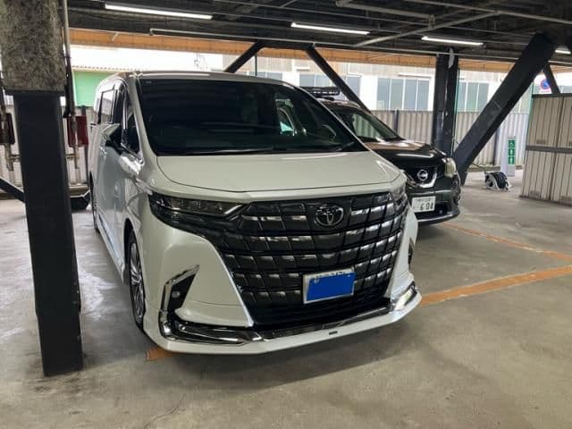 TOYOTA ALPHARD