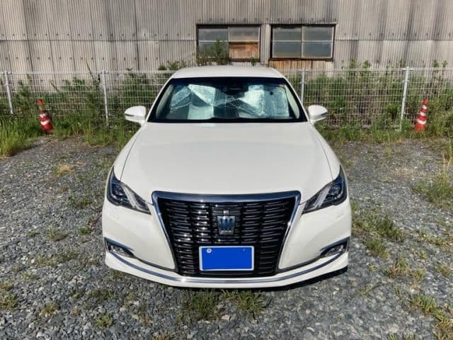 TOYOTA CROWN sedan hybrid