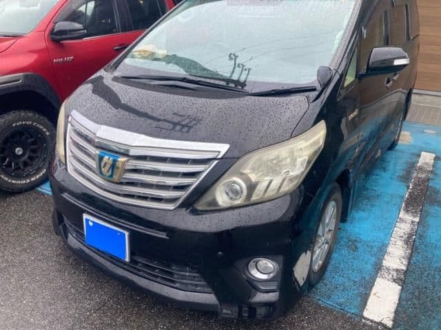 TOYOTA ALPHARD hybrid 4WD