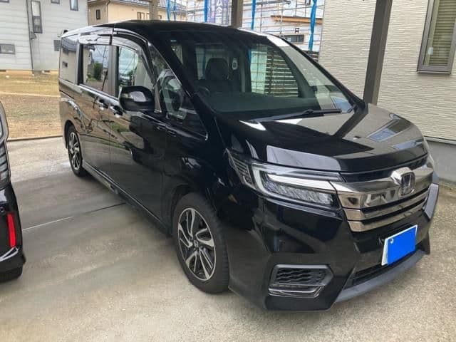 HONDA STEPWAGON SPADA