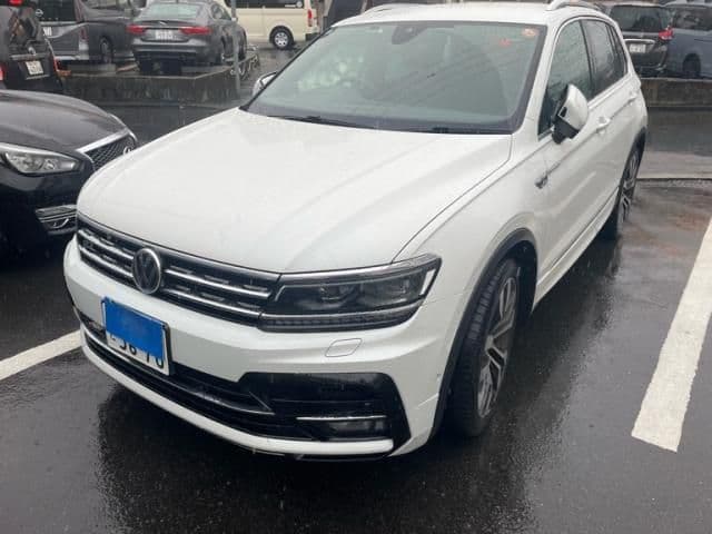 VOLKSWAGEN VOLKSWAGEN TIGUAN