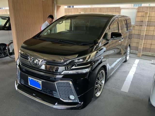 TOYOTA VELLFIRE