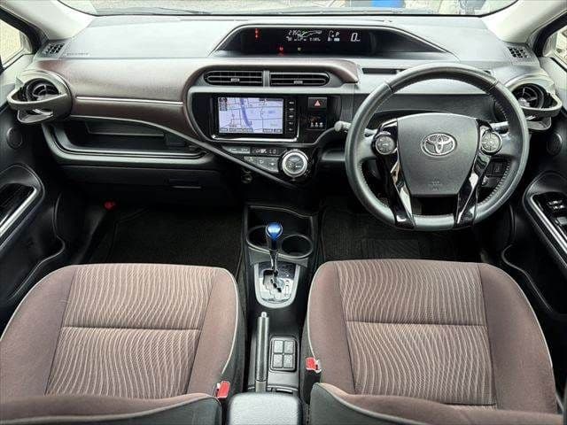 Car thumbnail 3